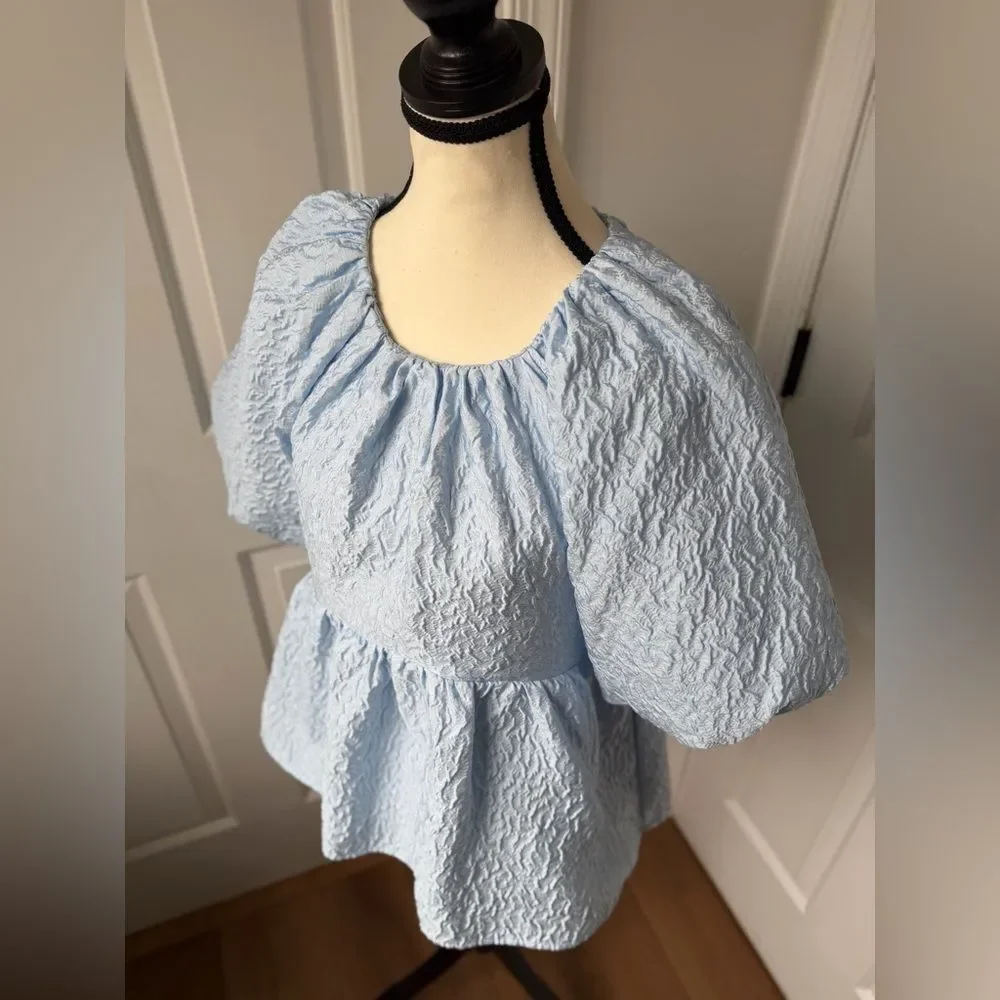 Tuckernuck Hyacinth House Julia Jacquard Puff Sleeve Babydoll Top Small Blue